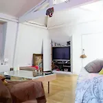 Super Cozy Apartment In Front The Parc Monceau