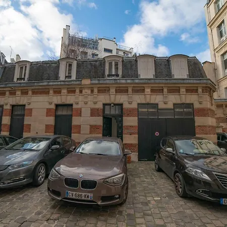 Super Cozy In Front The Parc Monceau Appartamento Parigi
