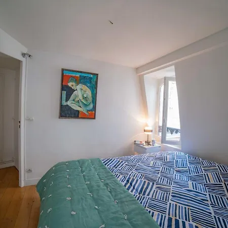 Appartamento Super Cozy In Front The Parc Monceau Parigi